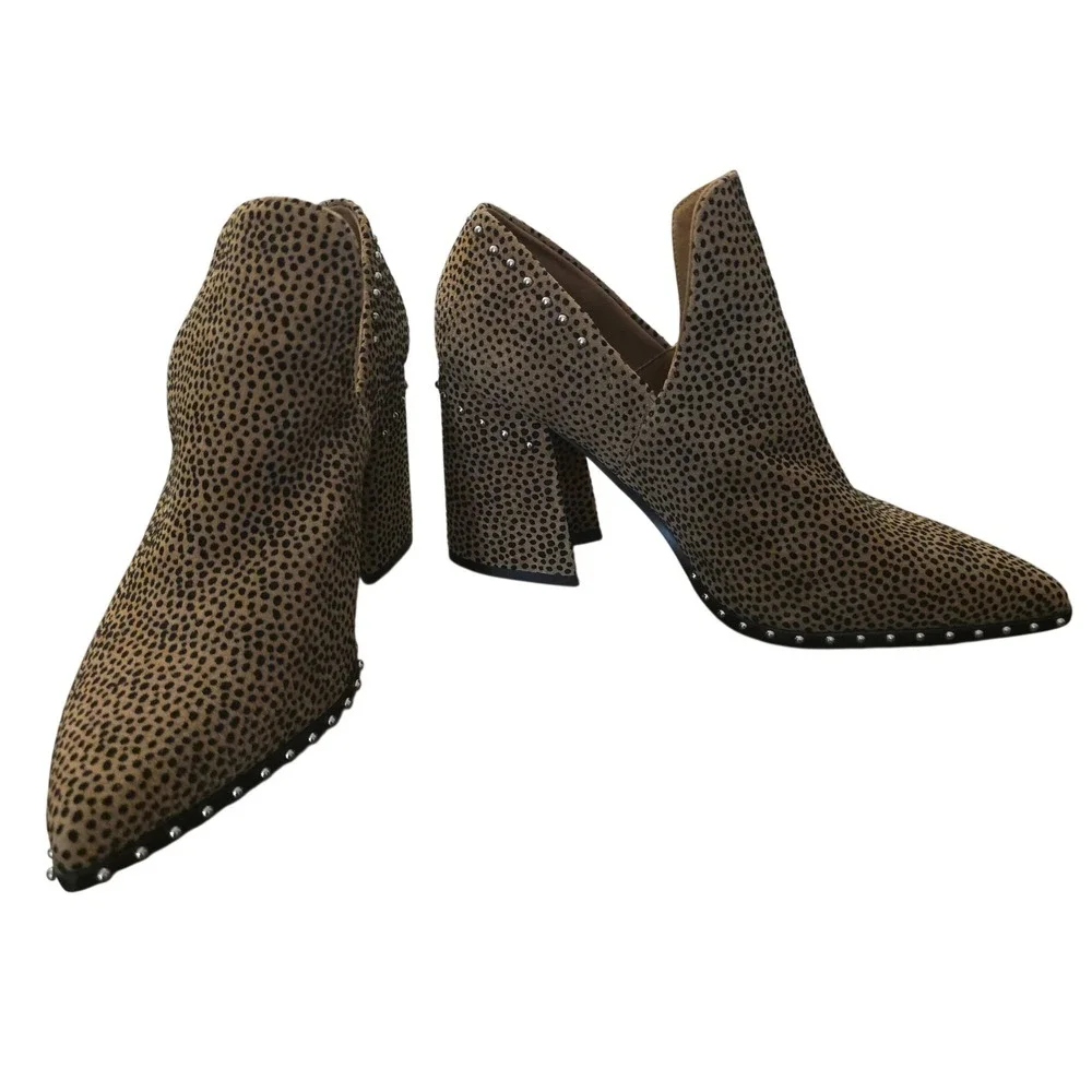Gianni Bini Leopard Daveigh Suede 8.5‎ Studded Ankle Booties Block Heel Rocker